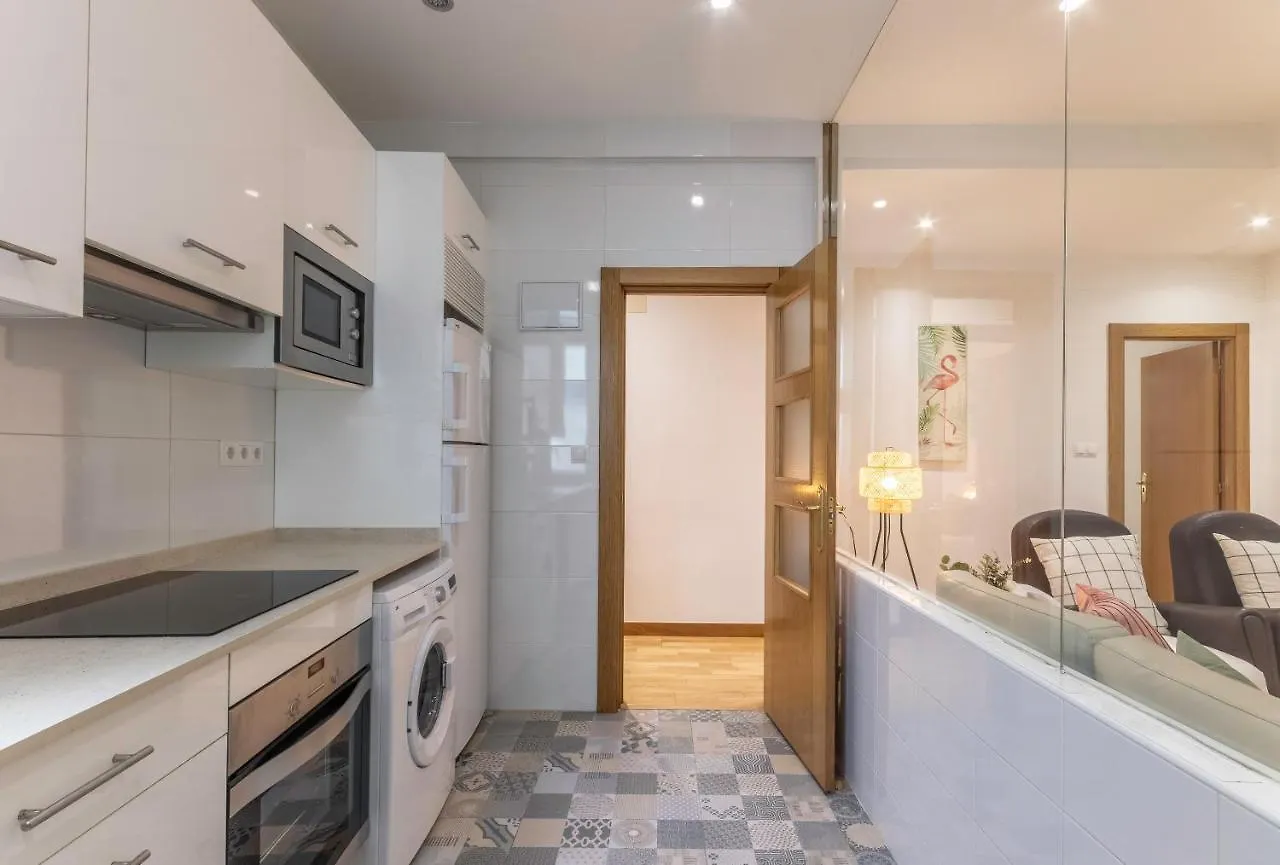 Apartment Espacioso Y Acogedor En El Centro Azkuna Bilbao Spain